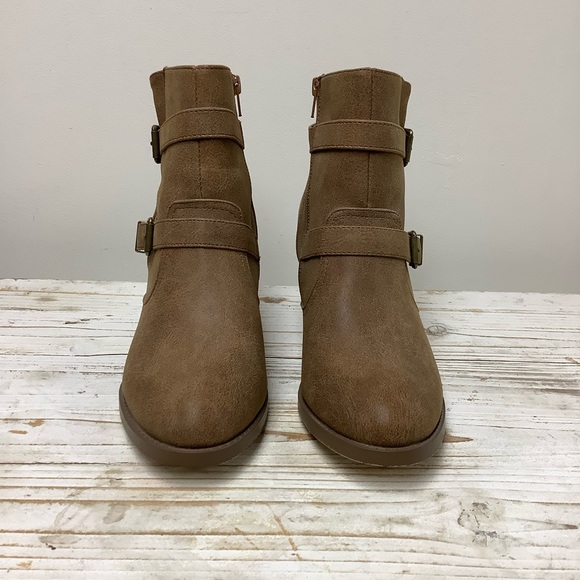 Brown/Tan Boots Size 11 Excellent Condition - Picture 6 of 10